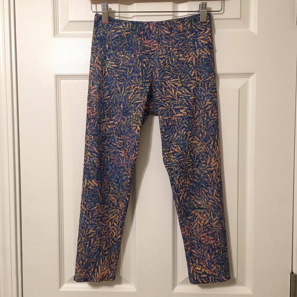 Onzie Capri Legging Blue/Yellow Branch Leaf